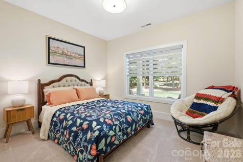 203 Spinnaker Court Lexington NC 27292
