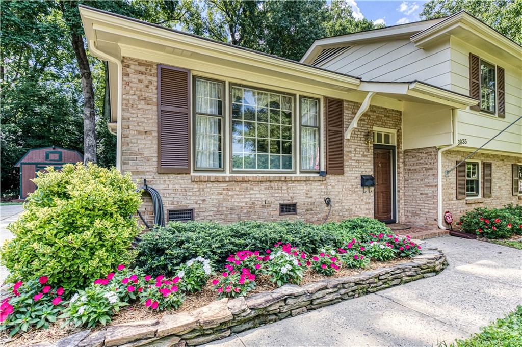 3935 Glenfall Avenue Charlotte NC 28210