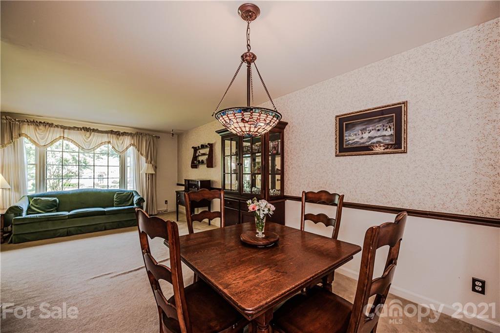 3935 Glenfall Avenue Charlotte NC 28210