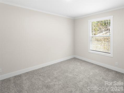 512 Hutch Mountain Road Fletcher NC 28732