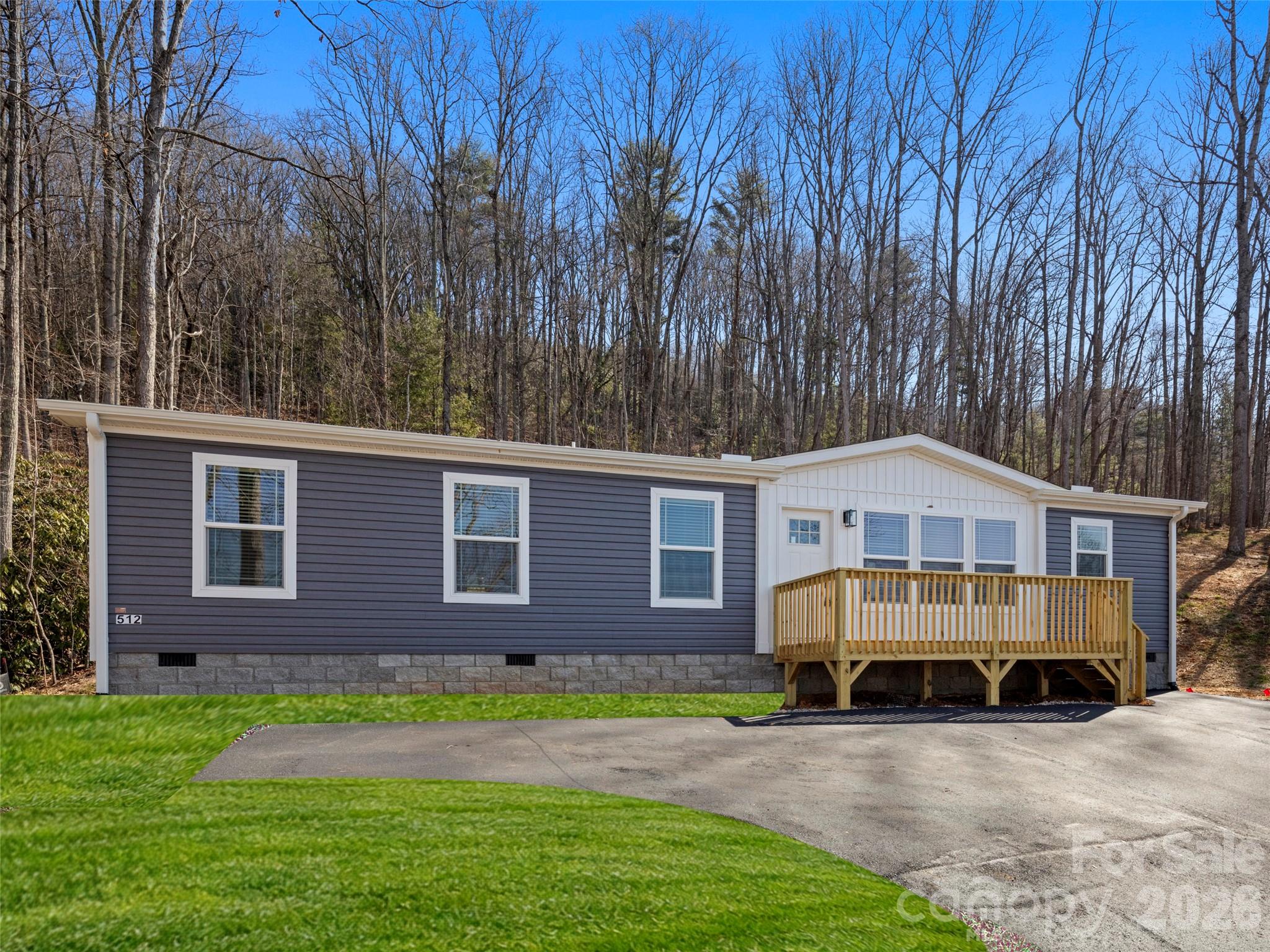 512 Hutch Mountain Road Fletcher NC 28732