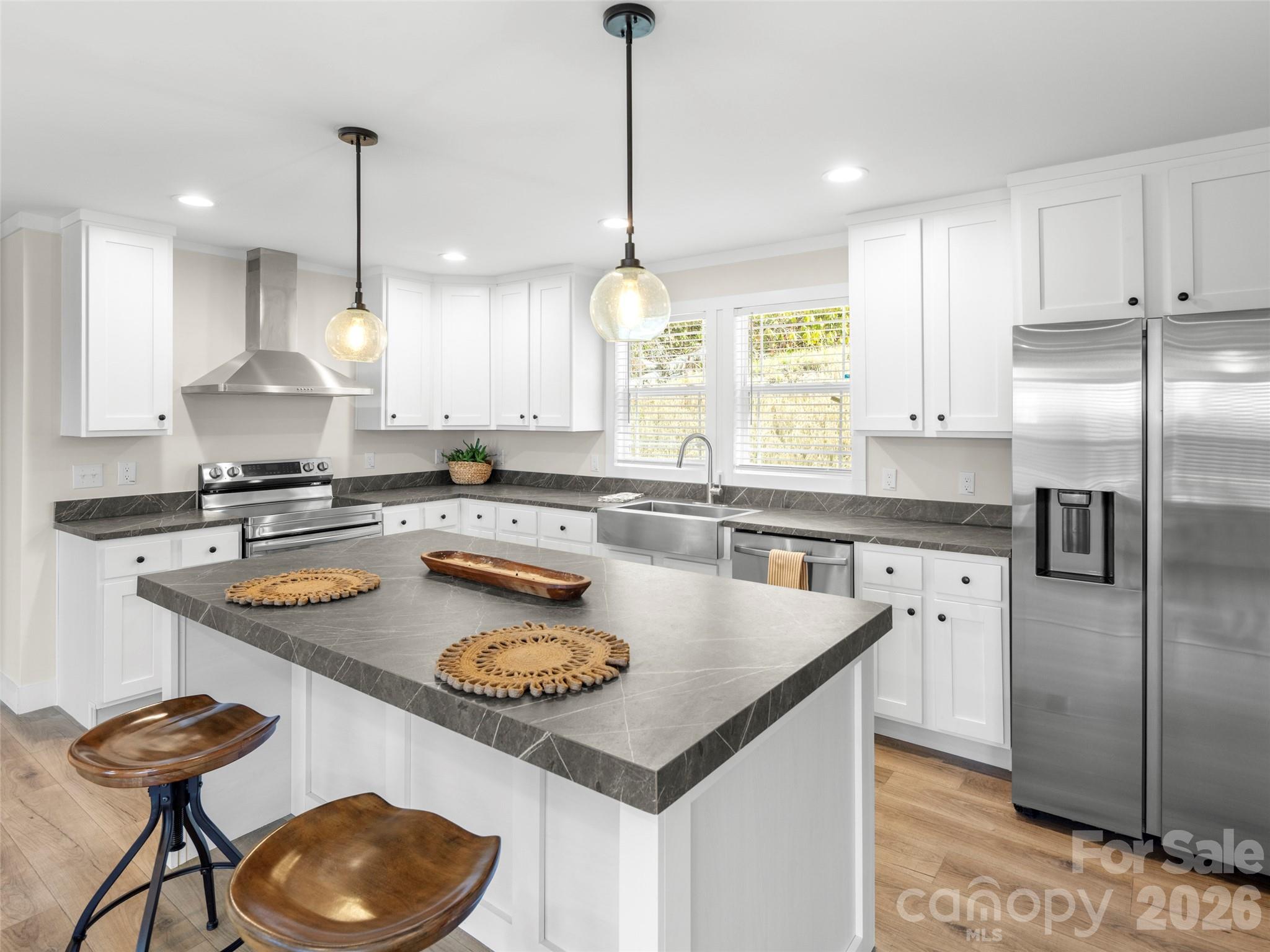 512 Hutch Mountain Road Fletcher NC 28732
