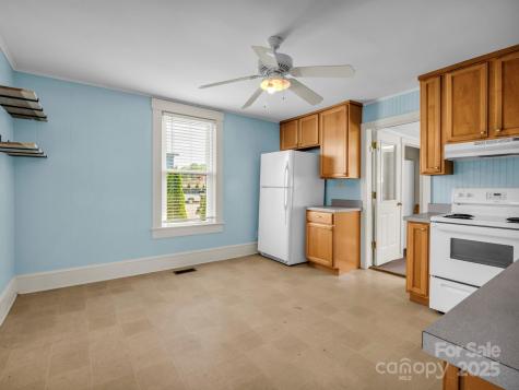 118 Railroad Avenue Brevard NC 28712