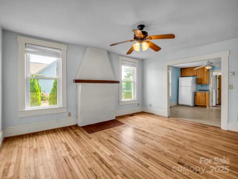 118 Railroad Avenue Brevard NC 28712