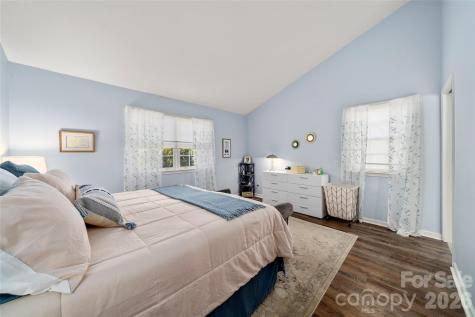 1107 Citation Circle Hendersonville NC 28739