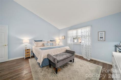 1107 Citation Circle Hendersonville NC 28739