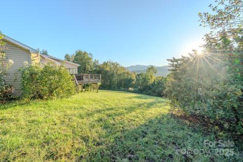 565 Overlook Drive Spruce Pine NC 28777