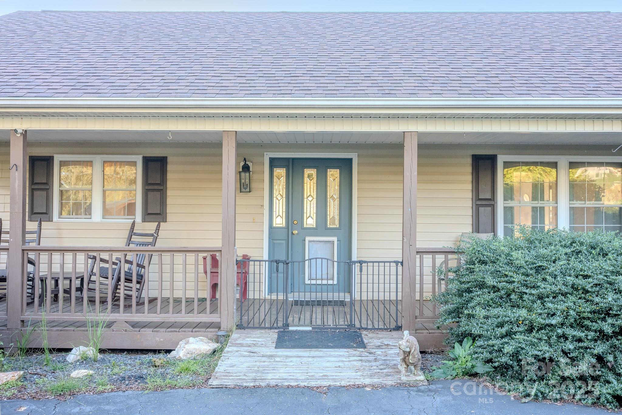 565 Overlook Drive Spruce Pine NC 28777