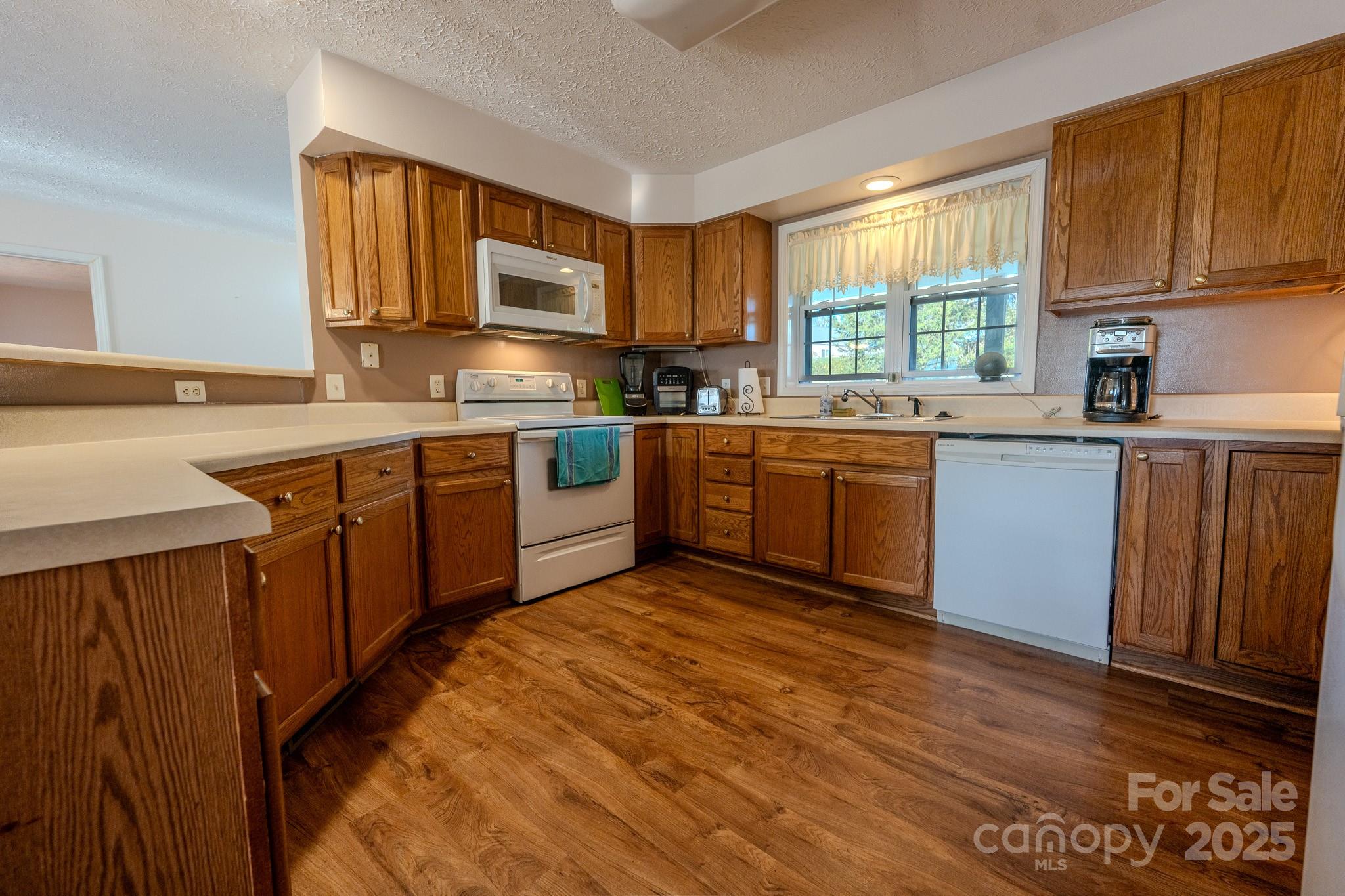 565 Overlook Drive Spruce Pine NC 28777