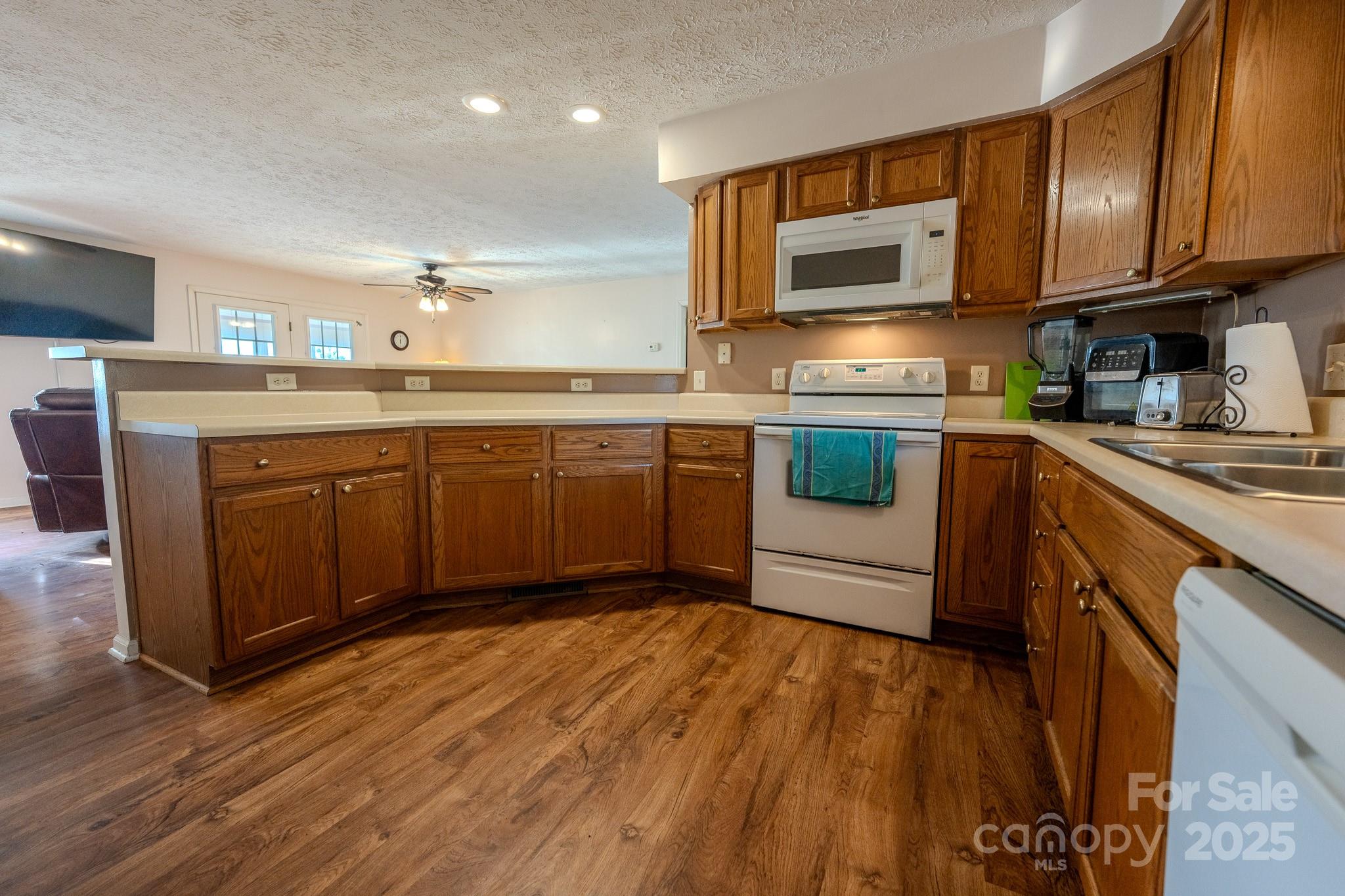 565 Overlook Drive Spruce Pine NC 28777