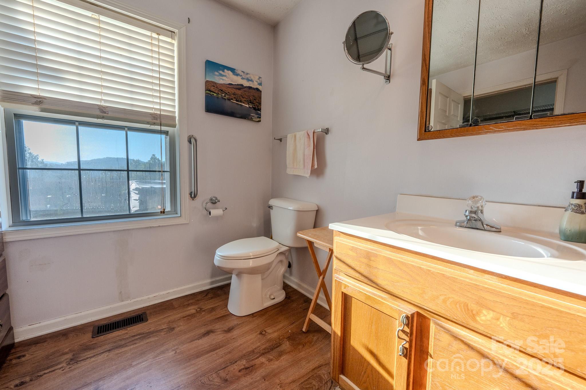 565 Overlook Drive Spruce Pine NC 28777