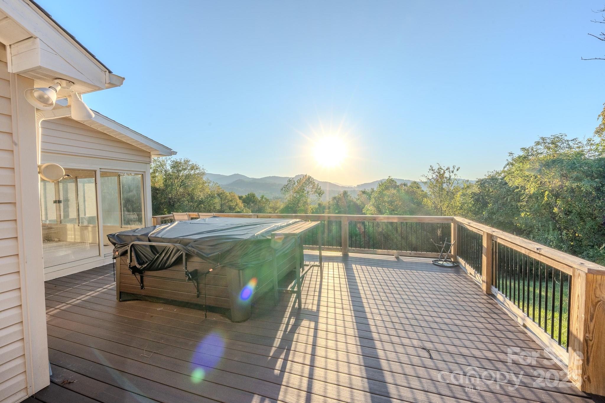 565 Overlook Drive Spruce Pine NC 28777