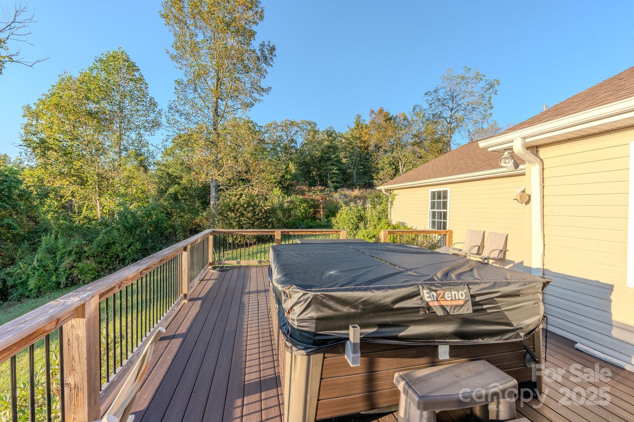 565 Overlook Drive Spruce Pine NC 28777