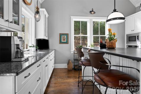 79 Chauncey Circle Asheville NC 28803