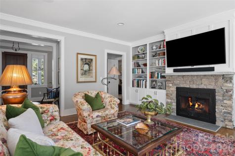 79 Chauncey Circle Asheville NC 28803