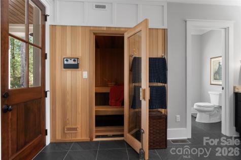 79 Chauncey Circle Asheville NC 28803