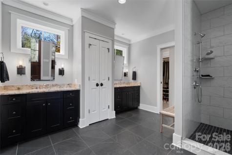 79 Chauncey Circle Asheville NC 28803