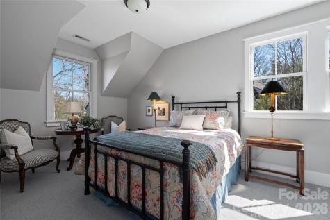 79 Chauncey Circle Asheville NC 28803