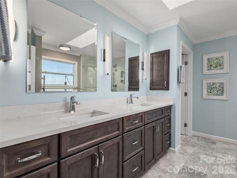 126 Stonebridge Drive Hendersonville NC 28739