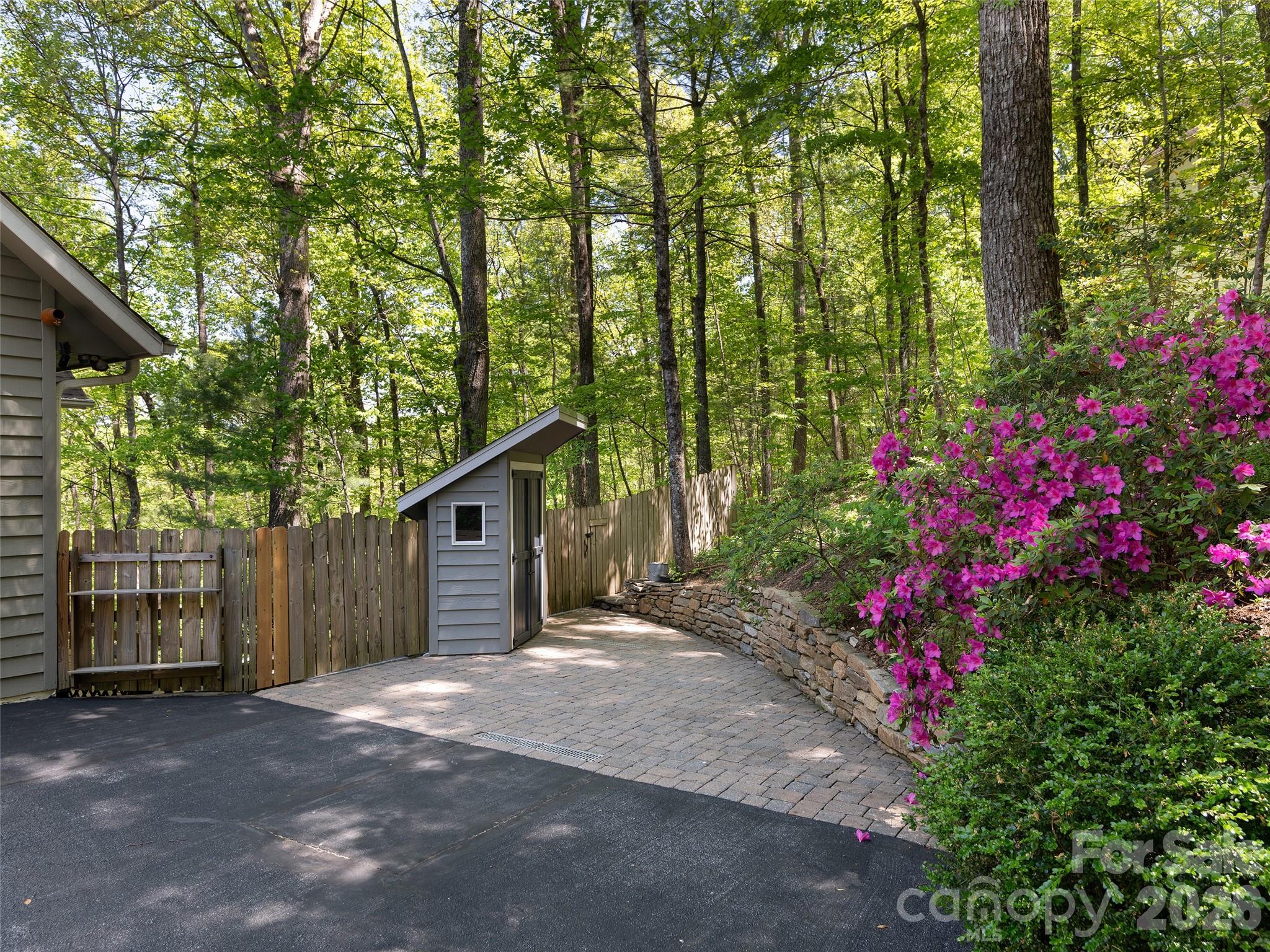 126 Stonebridge Drive Hendersonville NC 28739