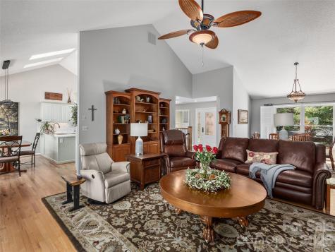 126 Stonebridge Drive Hendersonville NC 28739