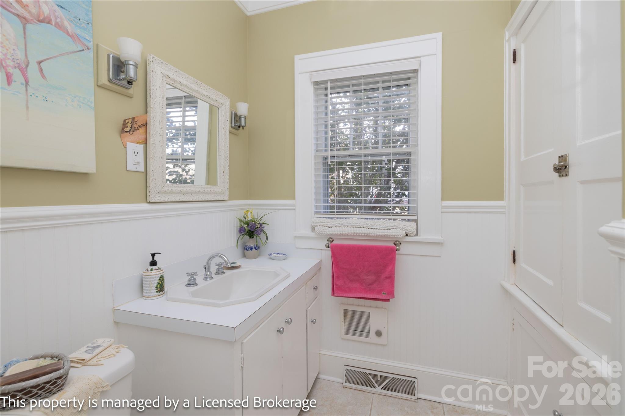 2 Tallassee Street Badin NC 28009