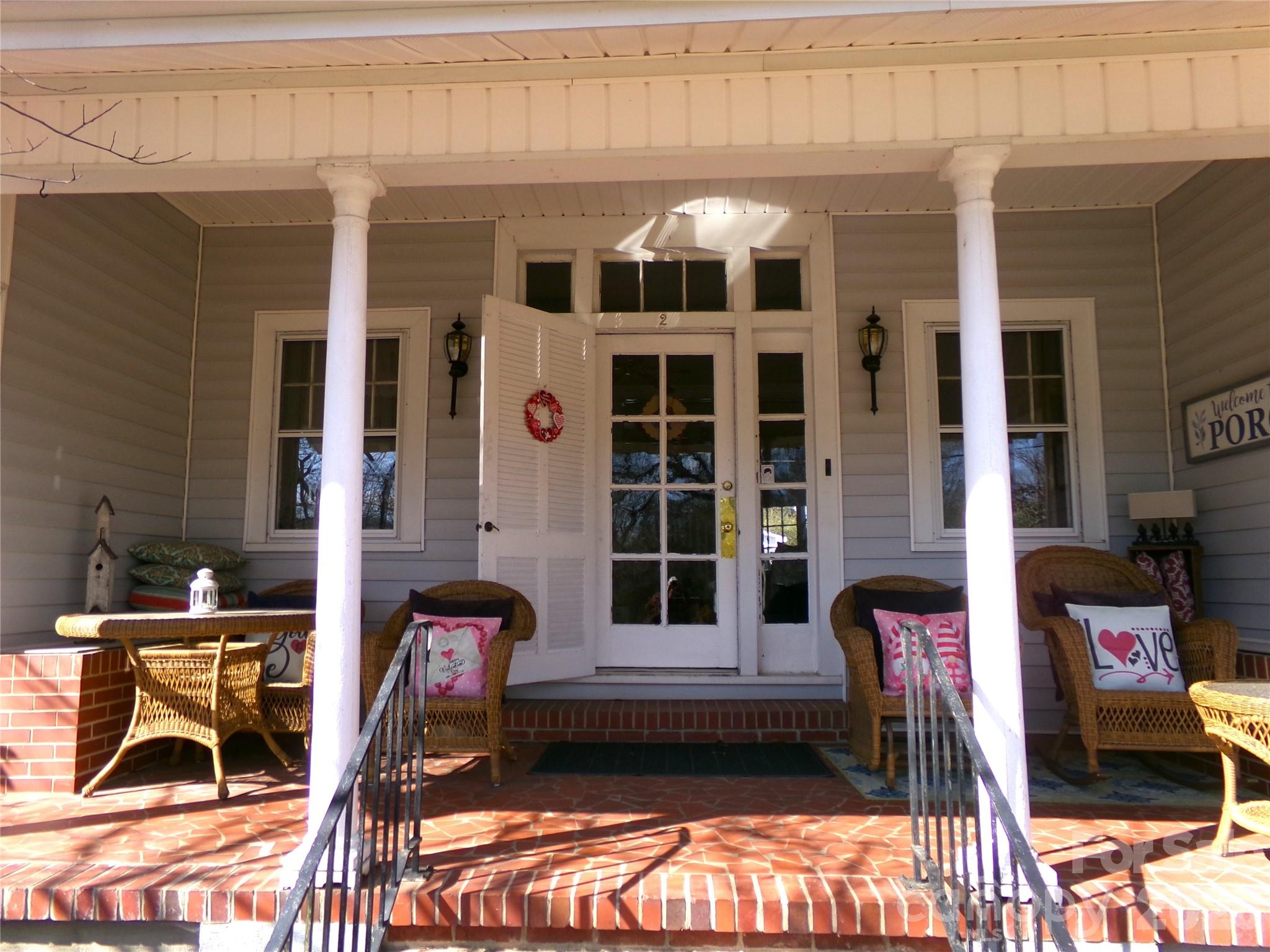 2 Tallassee Street Badin NC 28009