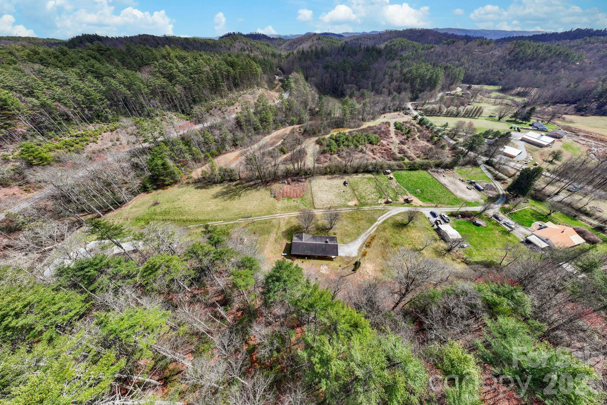 93 Lusitano Drive Lake Toxaway NC 28747