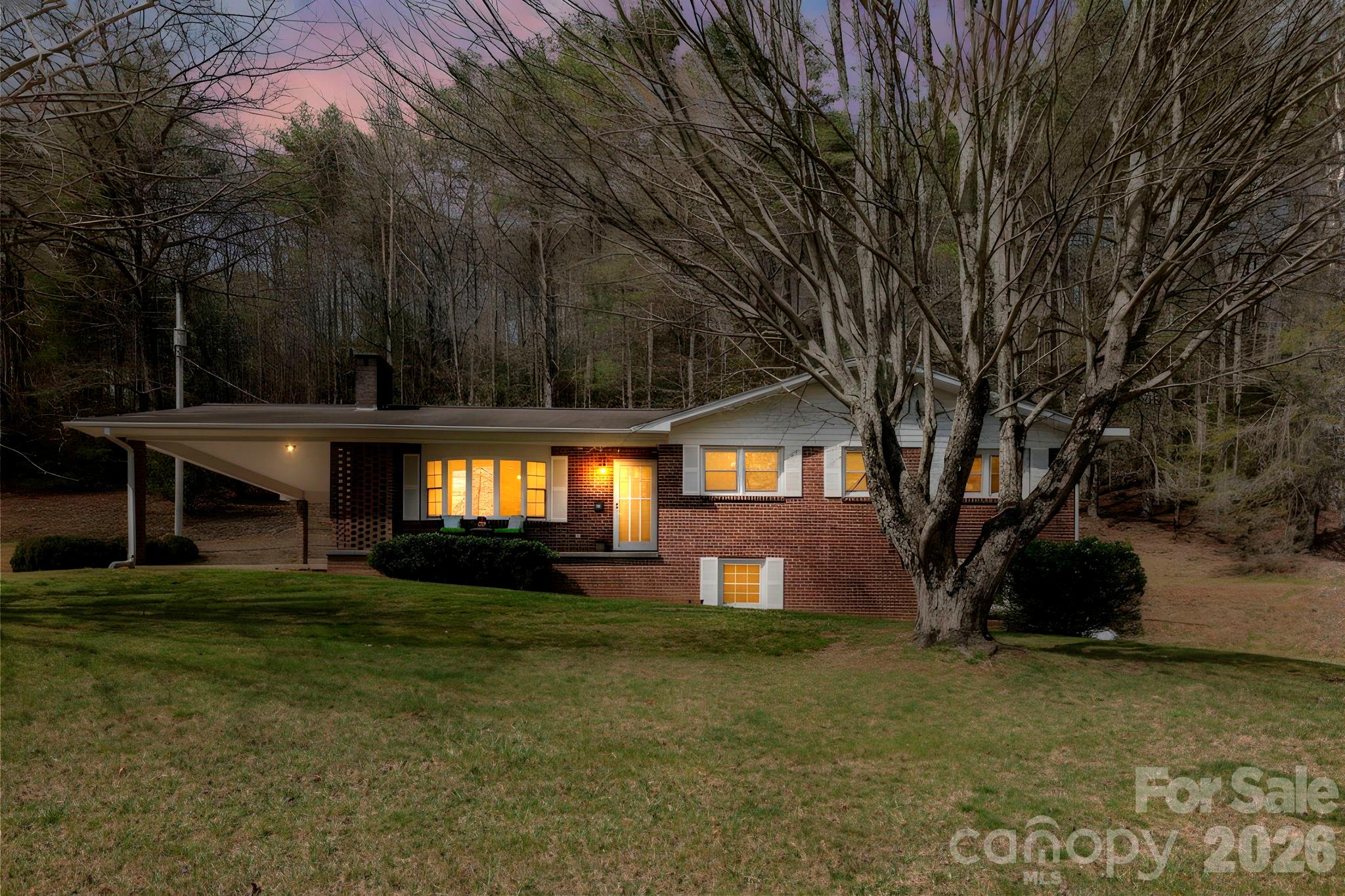 93 Lusitano Drive Lake Toxaway NC 28747