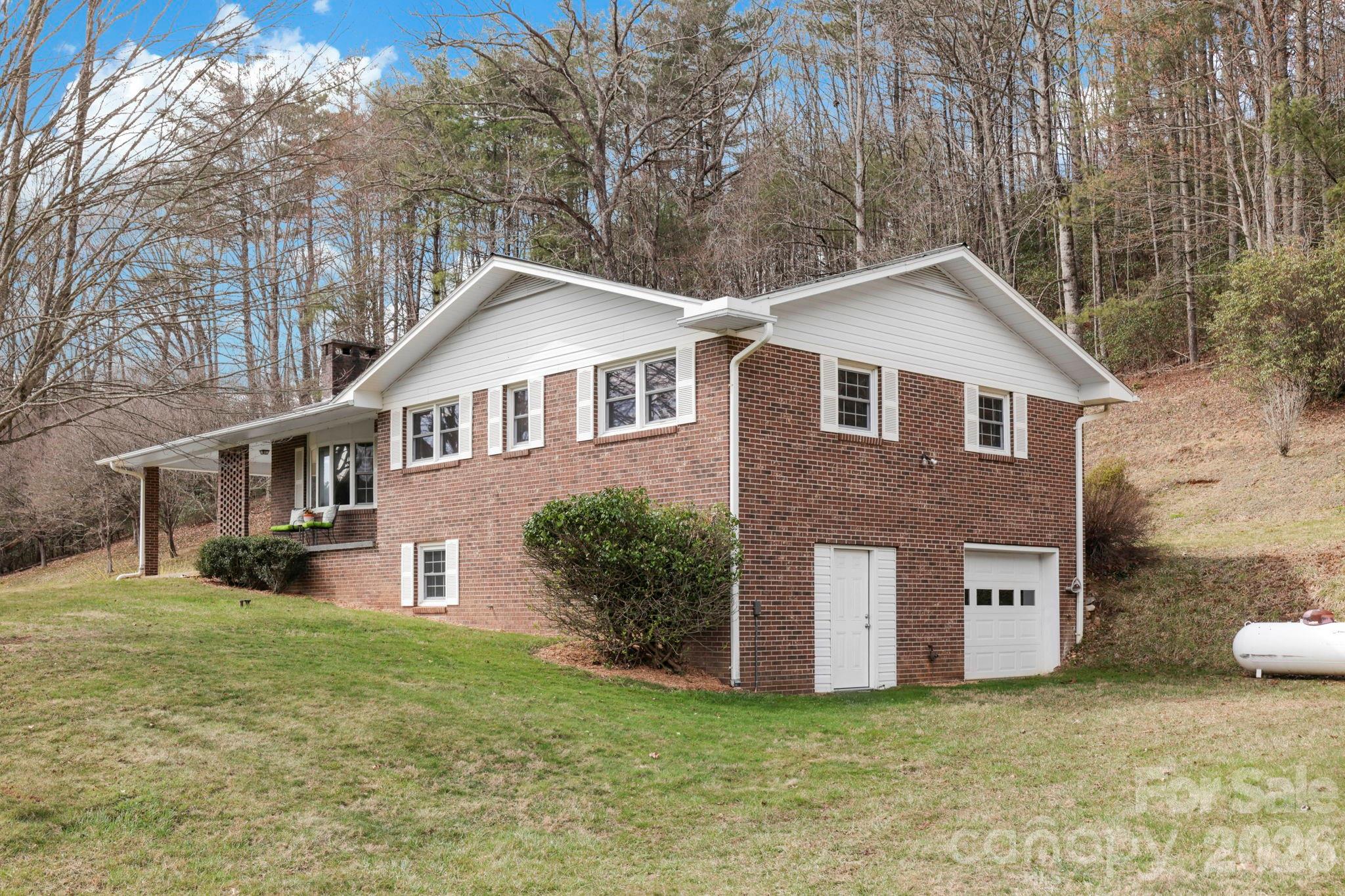 93 Lusitano Drive Lake Toxaway NC 28747