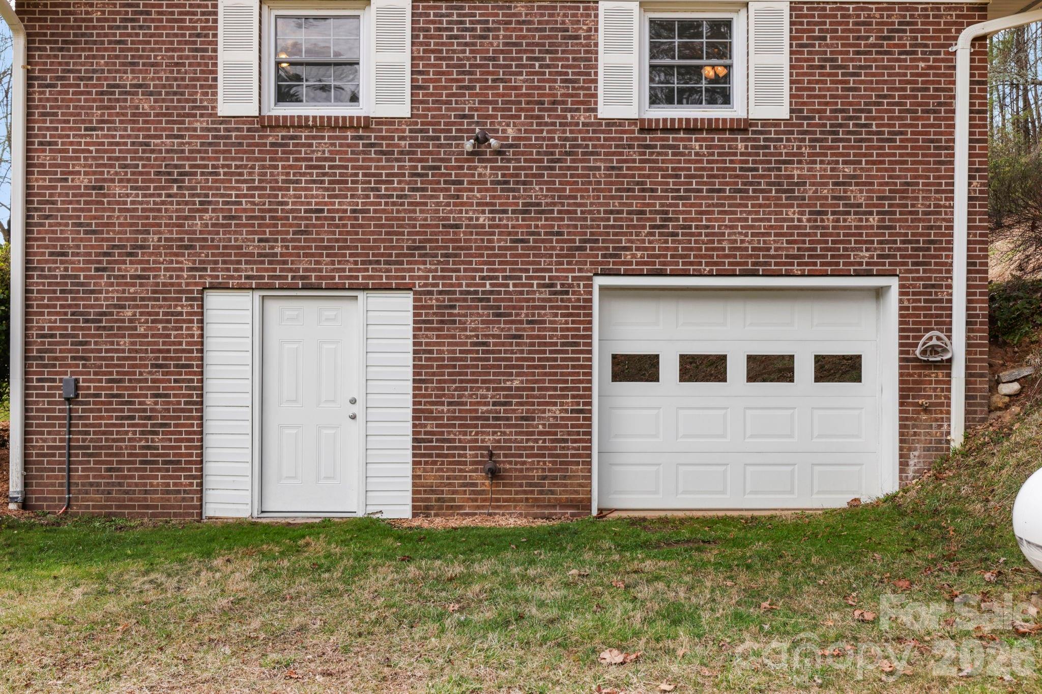 93 Lusitano Drive Lake Toxaway NC 28747