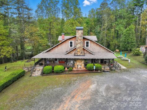 1196 N Country Club Road Brevard NC 28712