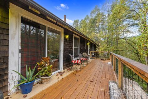 1196 N Country Club Road Brevard NC 28712