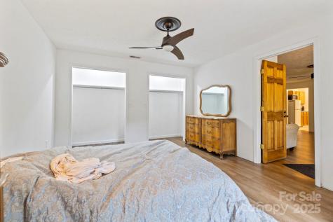 1196 N Country Club Road Brevard NC 28712