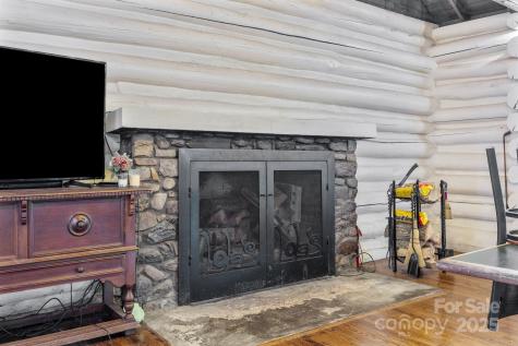 1196 N Country Club Road Brevard NC 28712