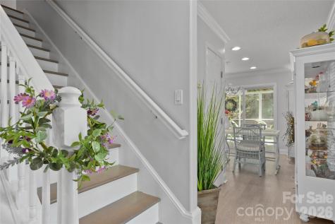 119 Friendly Lane Asheville NC 28806