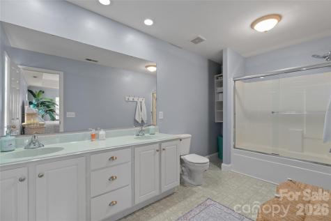 119 Friendly Lane Asheville NC 28806