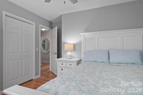 119 Friendly Lane Asheville NC 28806