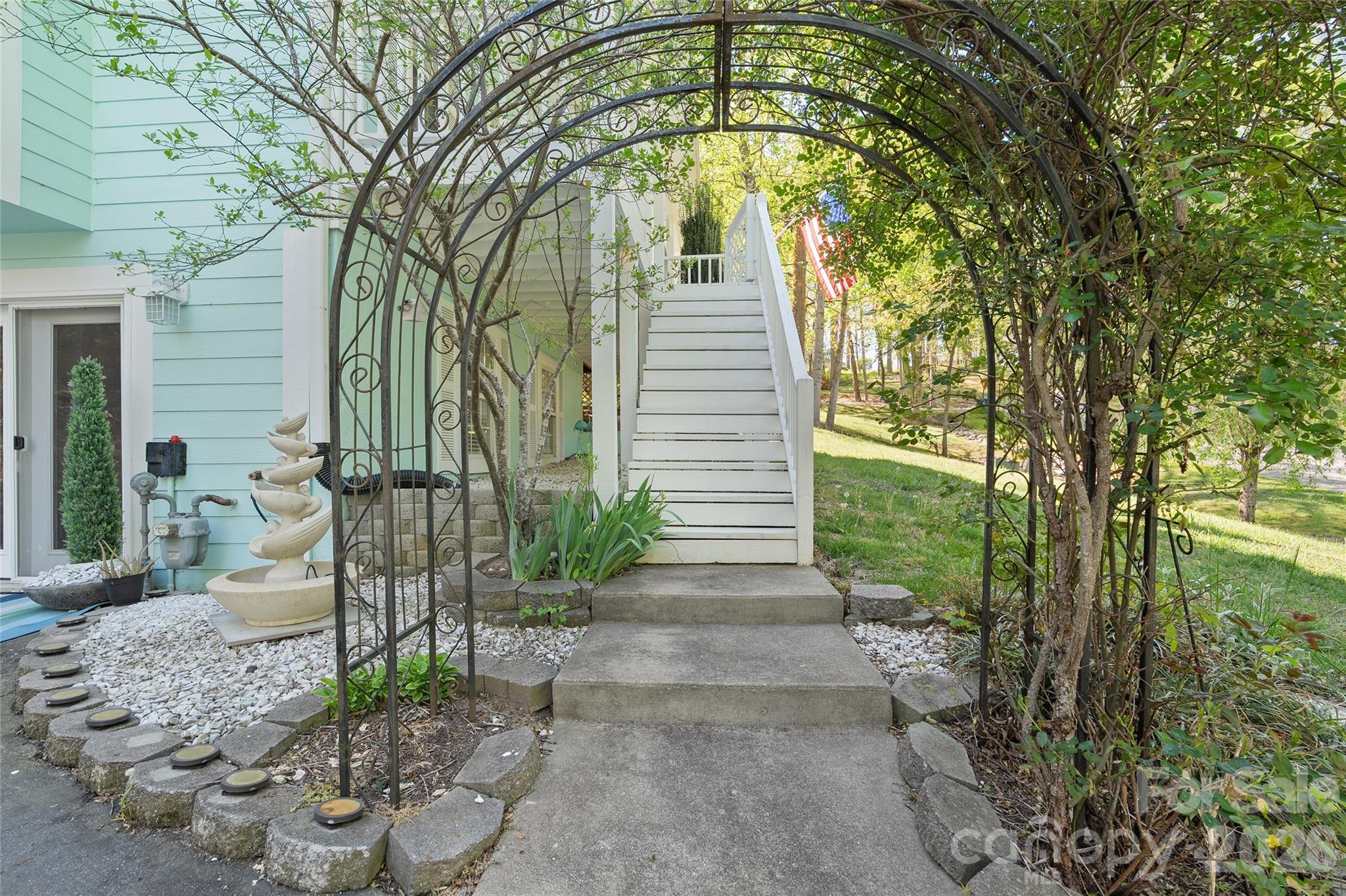 119 Friendly Lane Asheville NC 28806