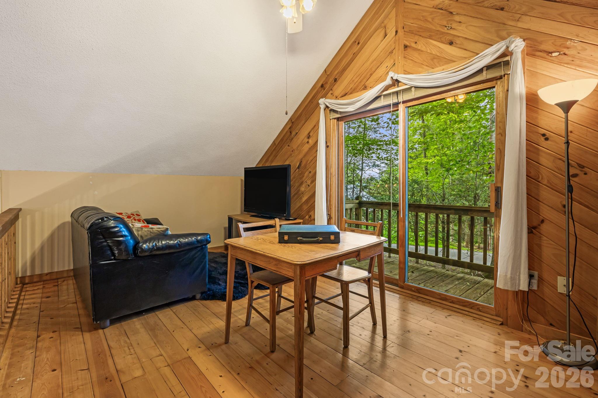 180 Grace Way Green Mountain NC 28740