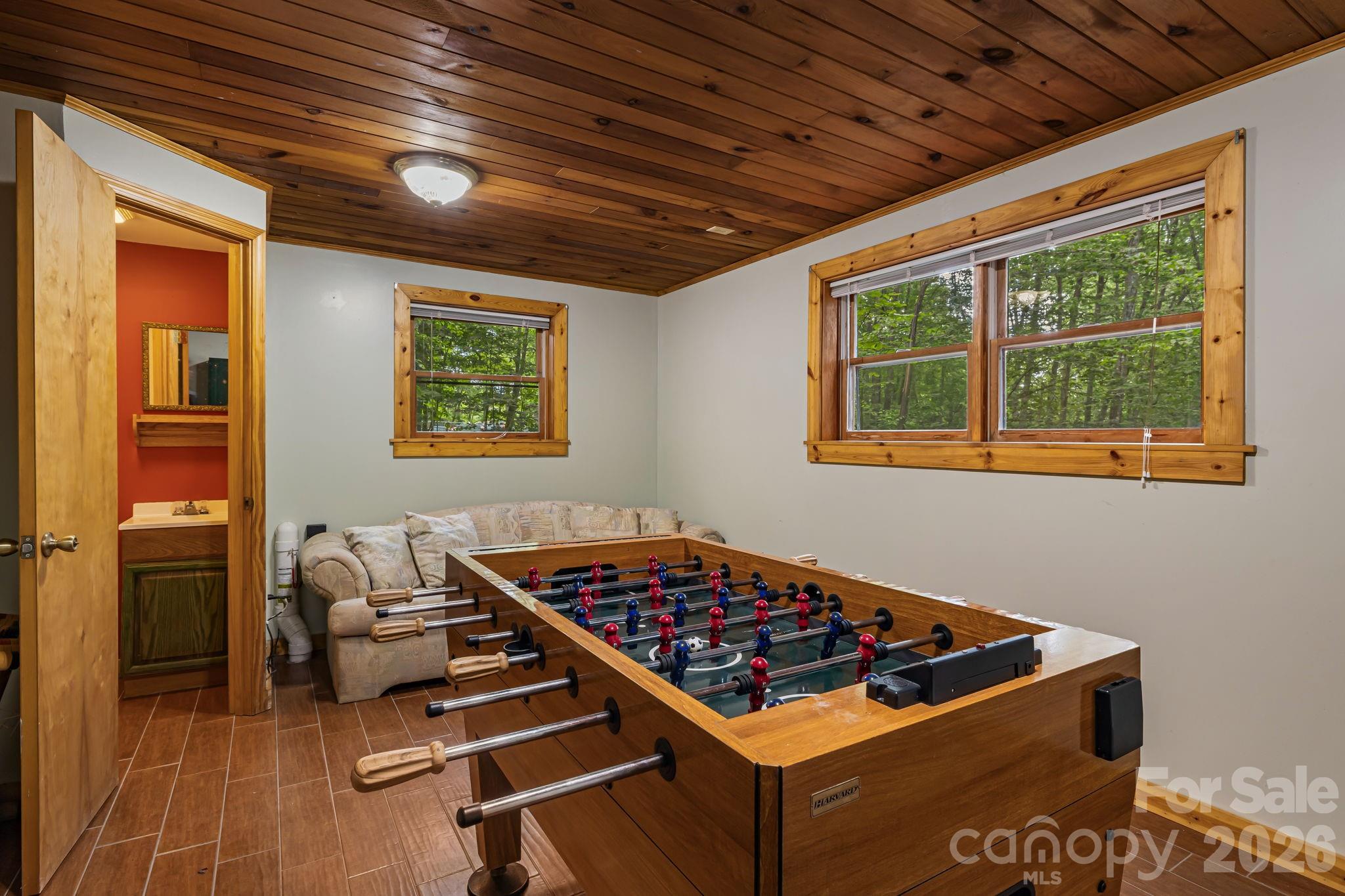 180 Grace Way Green Mountain NC 28740