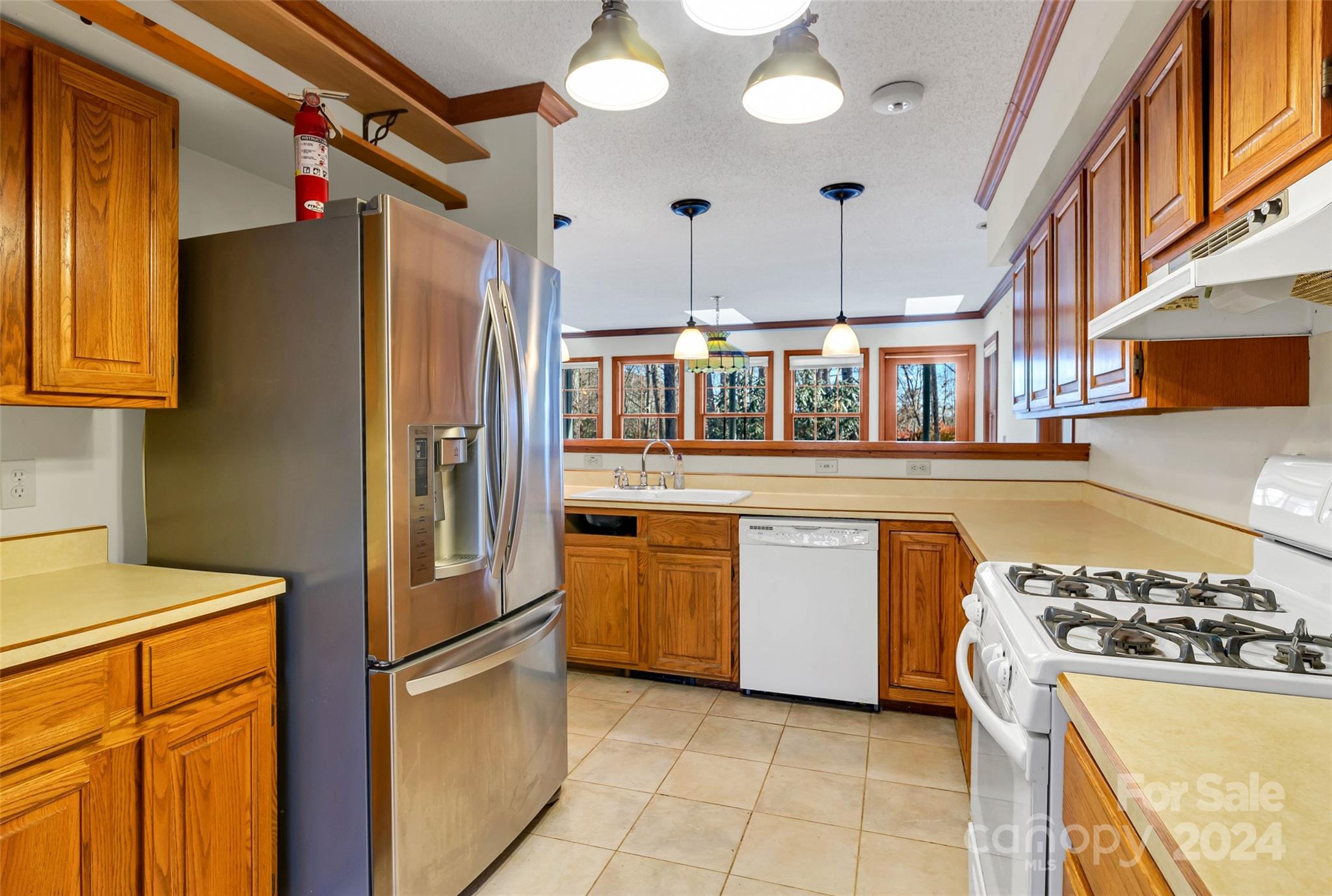 8 Indian Ridge Road Asheville NC 28803