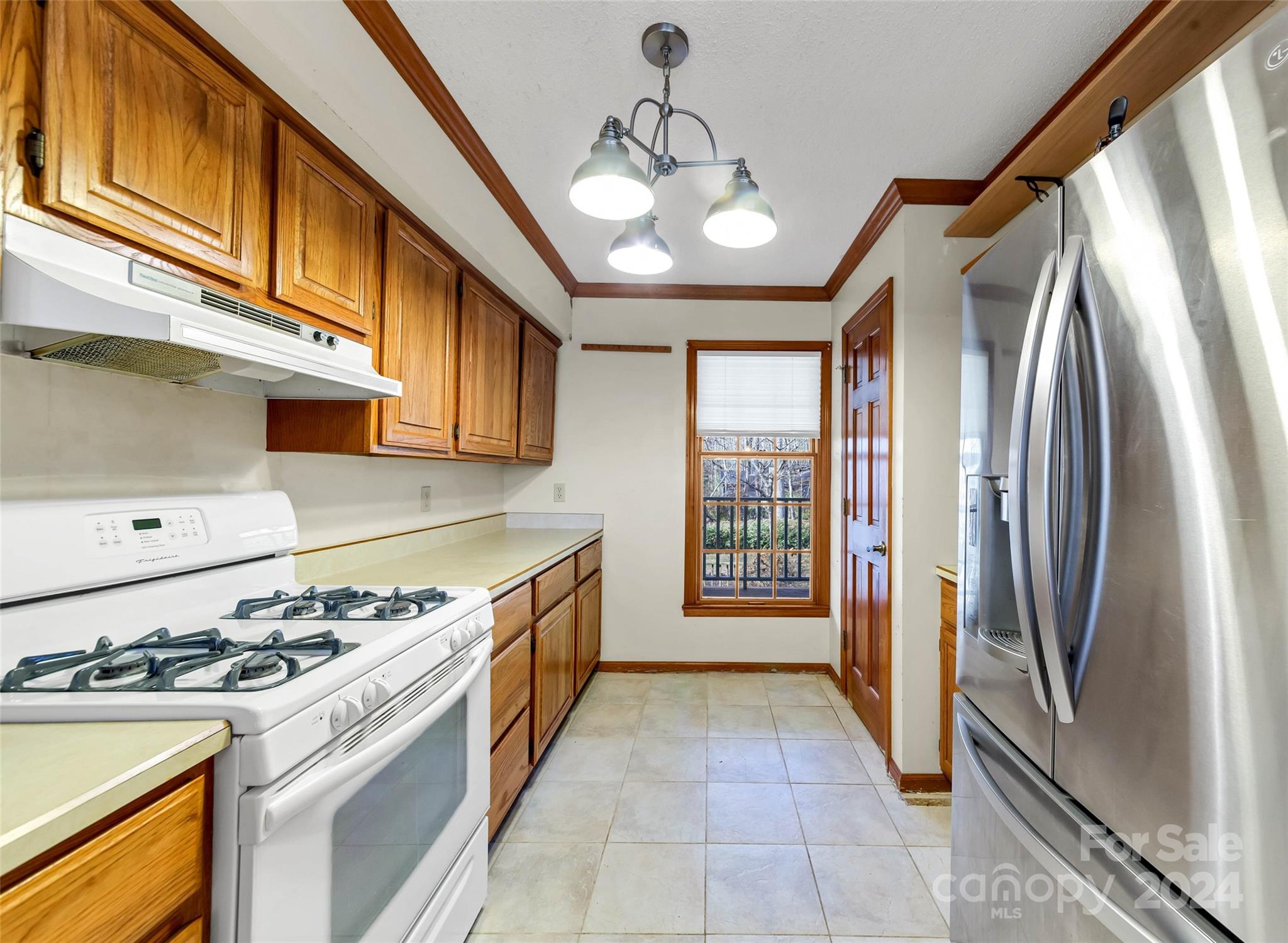 8 Indian Ridge Road Asheville NC 28803