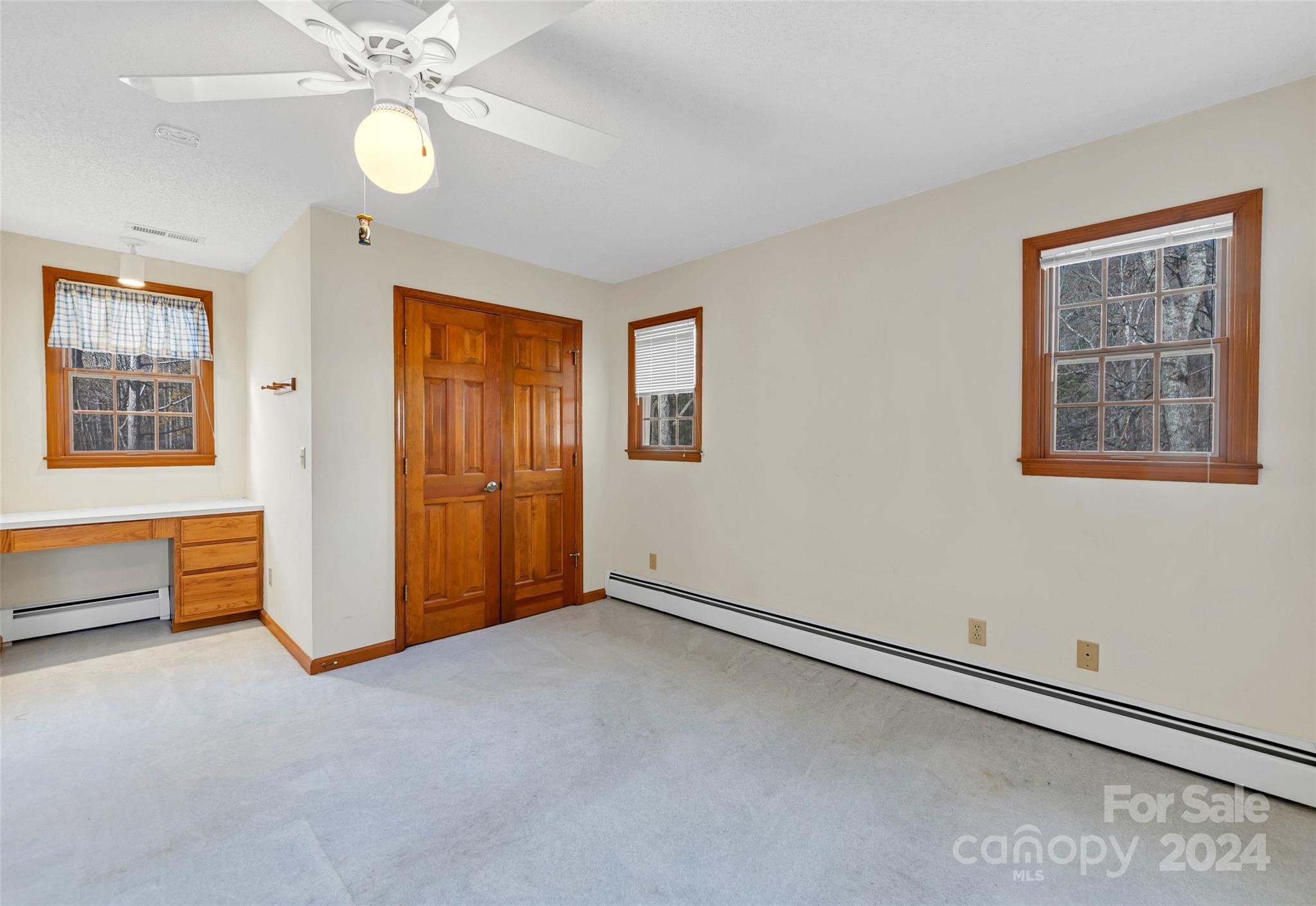 8 Indian Ridge Road Asheville NC 28803