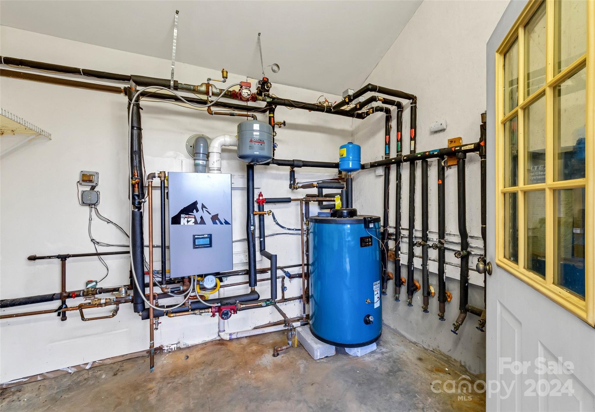 8 Indian Ridge Road Asheville NC 28803