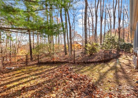 8 Indian Ridge Road Asheville NC 28803