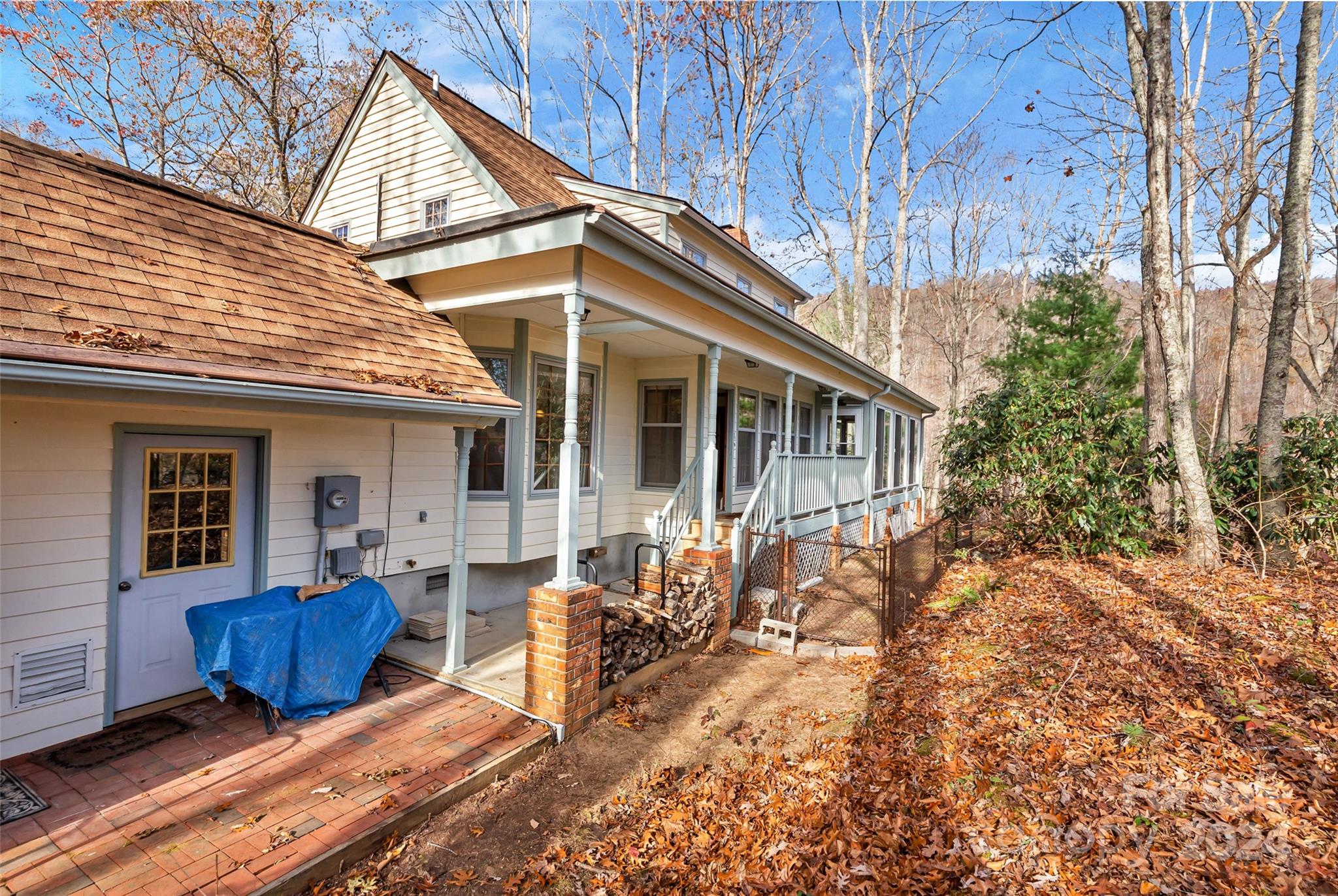 8 Indian Ridge Road Asheville NC 28803