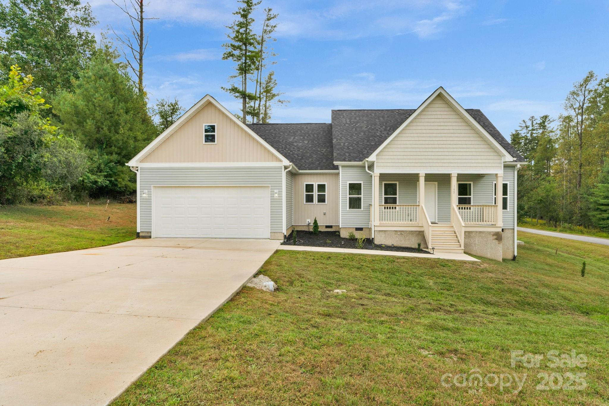 142 Crystal Heights Drive Hendersonville NC 28739