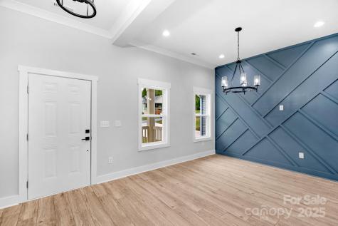 142 Crystal Heights Drive Hendersonville NC 28739