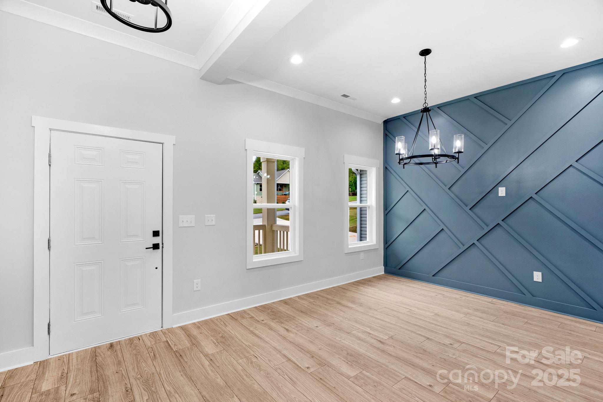 142 Crystal Heights Drive Hendersonville NC 28739
